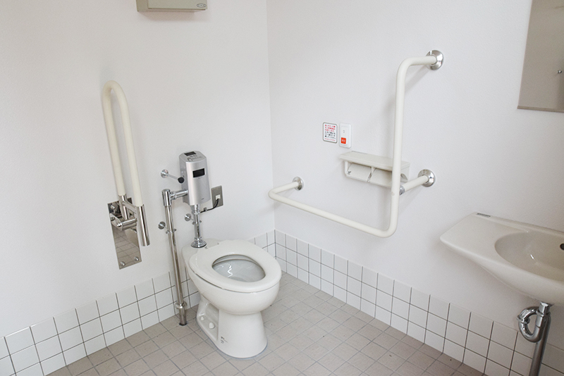【東京都】新木場公園にトイレを増設しました。 信建工業株式会社